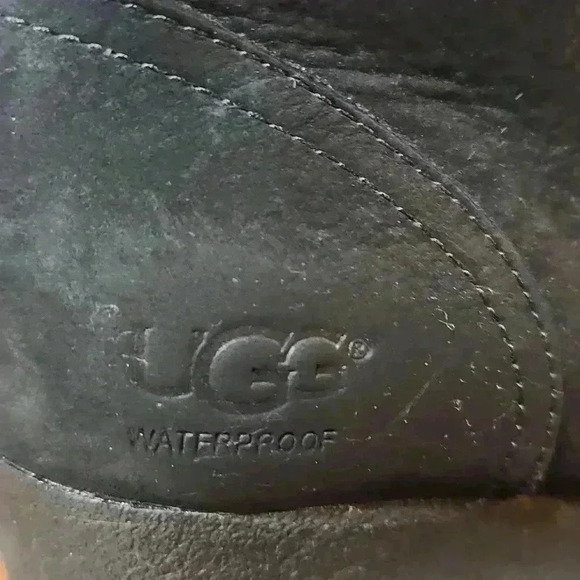 Ugg wedge size 9 black - Picture 2 of 7